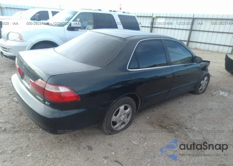 1998 Honda Accord Ex из США, поврежденный, VIN 1HGCG5657WA006987